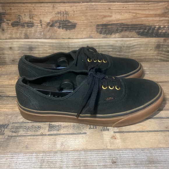 Vans Men’s Authentic Shoes Black Gum sz 10 - Picture 2 of 8